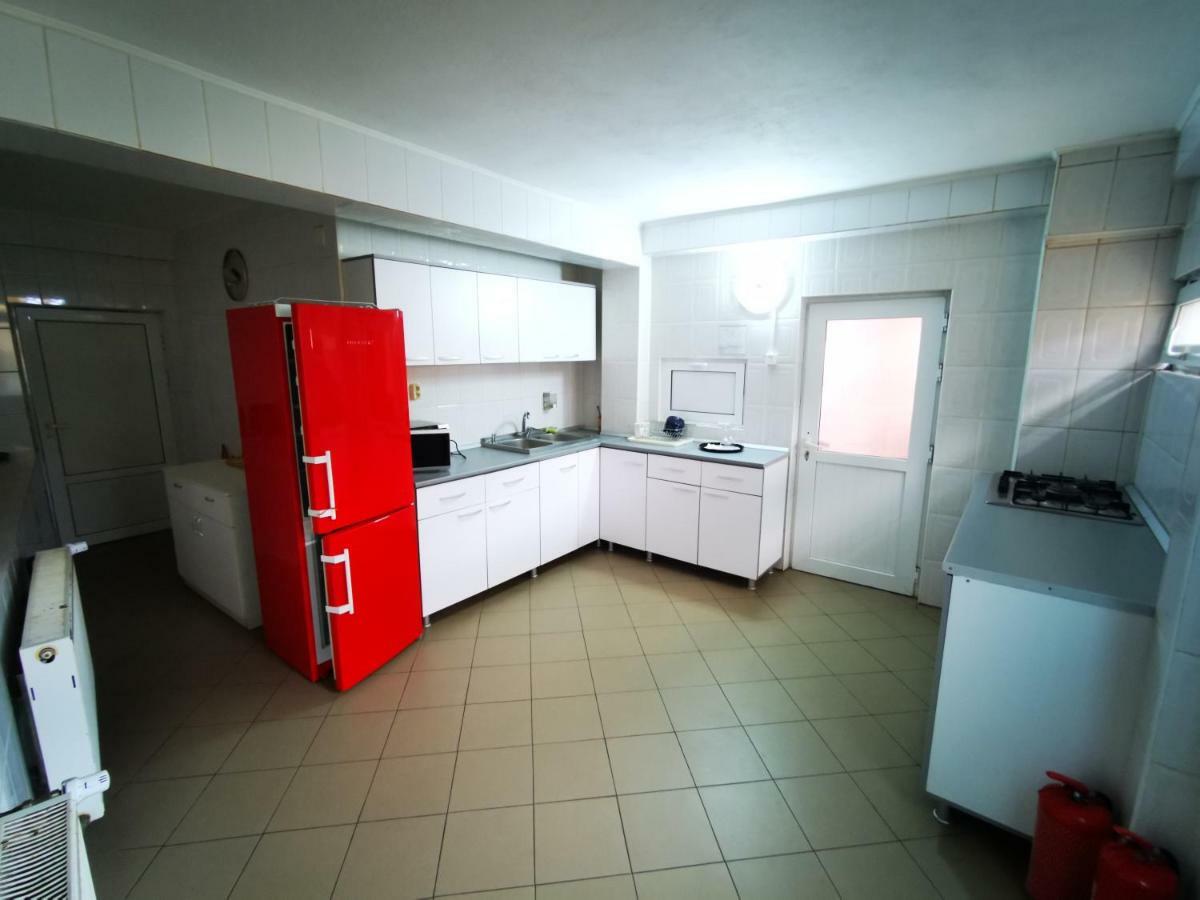 Pensiunea La Ionica Dîmbovicioara Esterno foto